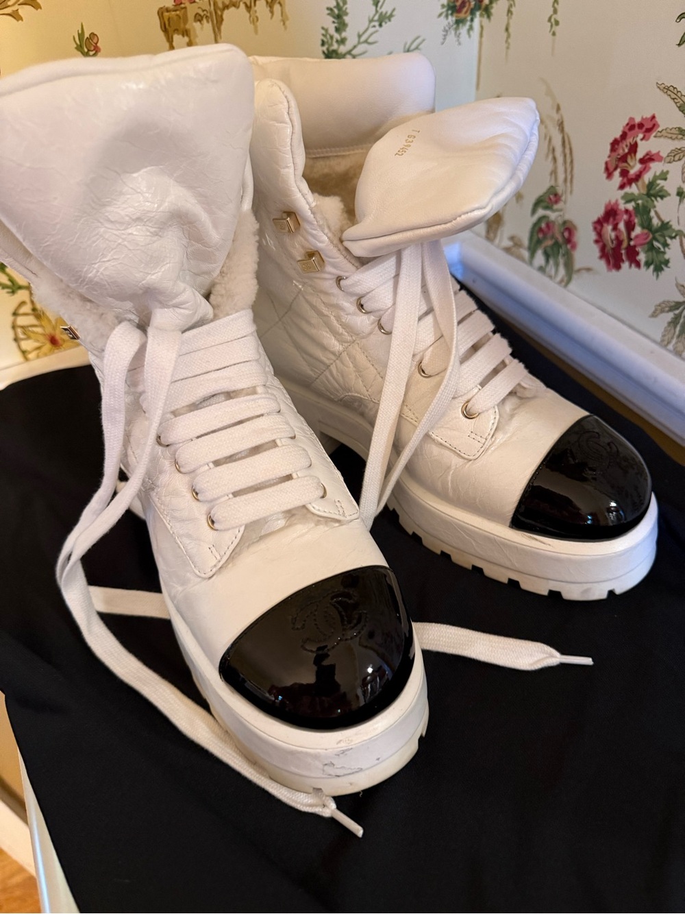 CHANEL White Quilted Leather Combat Boots – Black Patent Cap Toe – EU 41